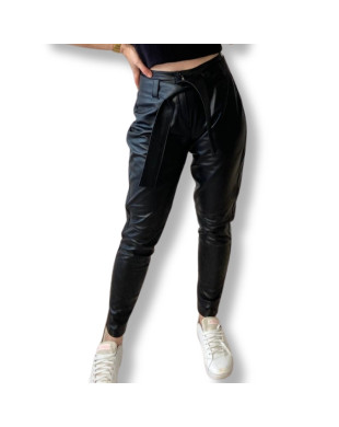 Calça Clochard em couro pelica