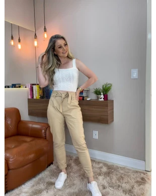 Calça Clochard em couro pelica