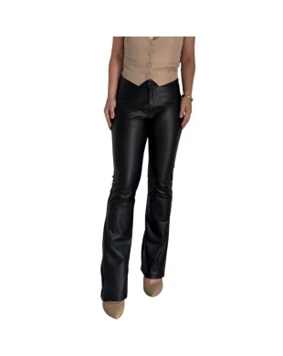 Calça flare em couro