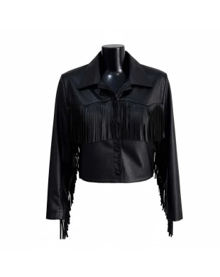Jaqueta de couro cropped com franjas