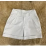 Short estilo alfaiataria pelica