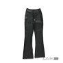 Calça Flare em couro