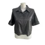 Camisa Cropped em Pelica Manga Curta 